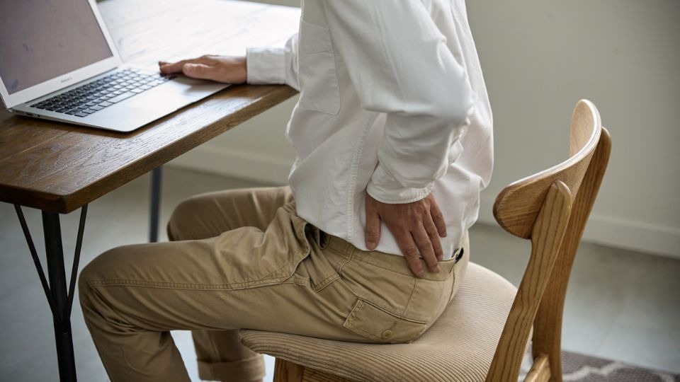 為什麼你的肩頸緊繃總是反覆發作